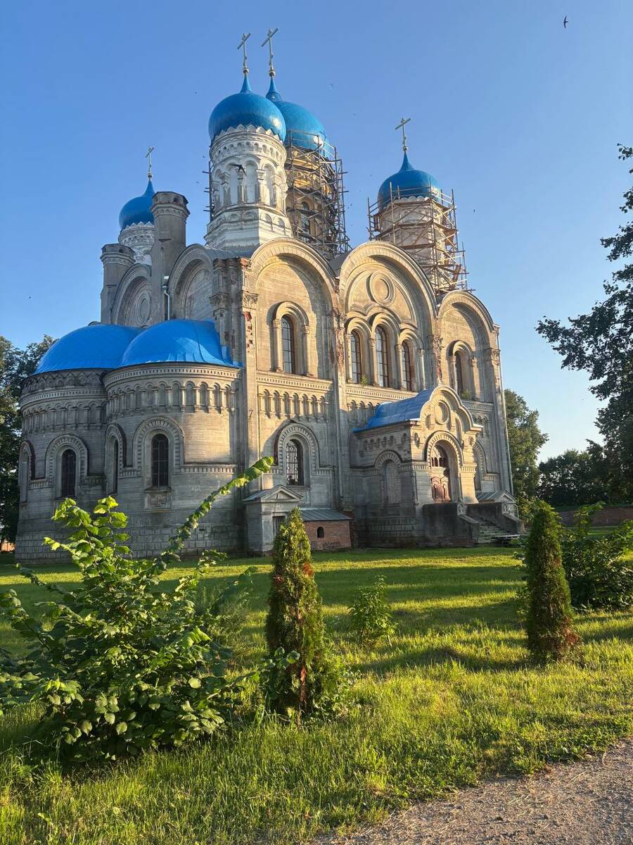 Воскресенский Федоровский мужской монастырь. Собор Успения Пресвятой Богородицы, Сергеево (Шуйский район, Ивановская область). фасады