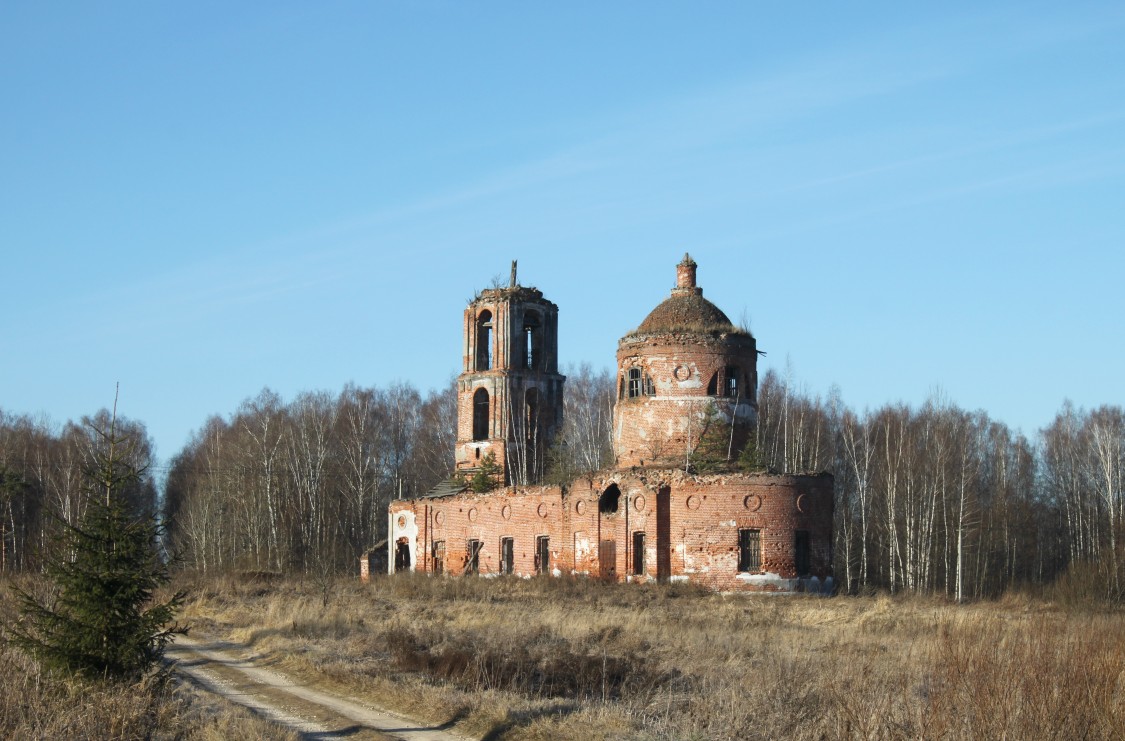 Ирошниково. Церковь Казанской иконы Божией Матери. фасады, Вид с юго-востока