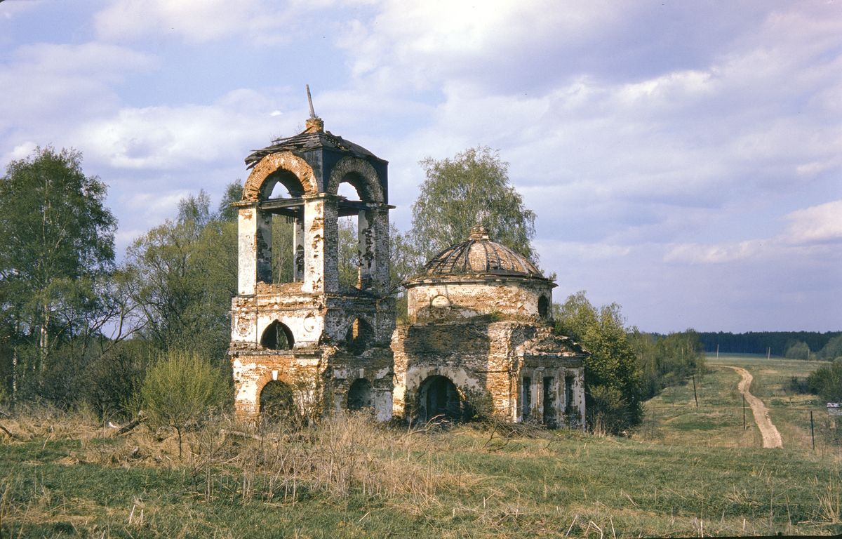 фасады. Церковь поклонения веригам апостола Петра, Фетиново (Киржачский район, Владимирская область)