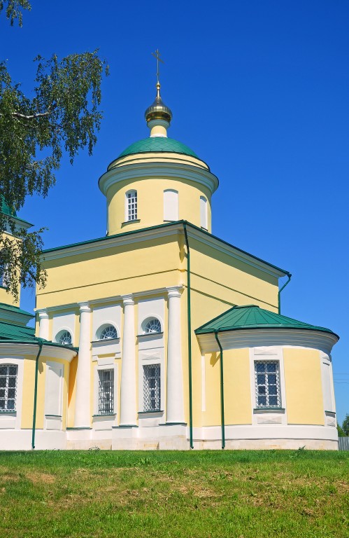 Церковь Михаила Архангела, Архангельское (Наро-Фоминский городской округ, Московская область). фасады