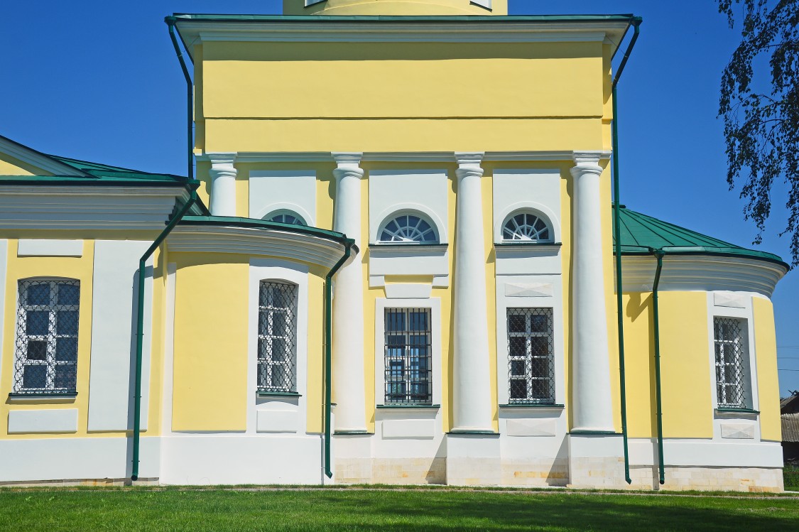 Церковь Михаила Архангела, Архангельское (Наро-Фоминский городской округ, Московская область). архитектурные детали