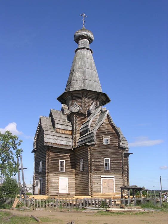 Церковь Успения Пресвятой Богородицы, Варзуга (Терский район, Мурманская область). фасады, Вид с северо-запада