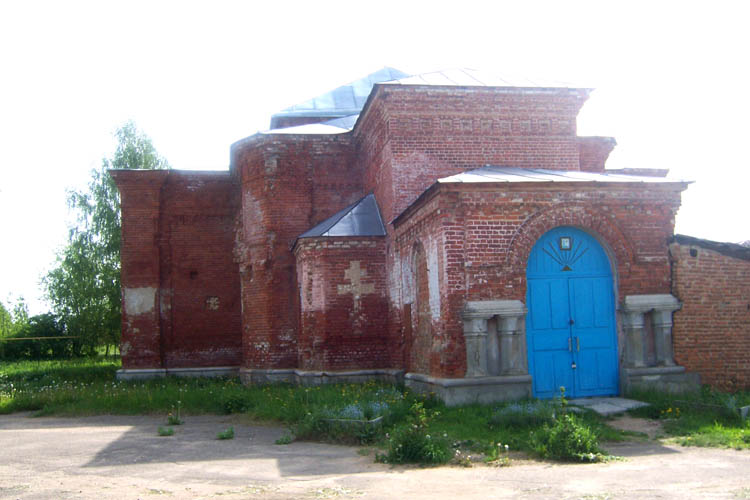 Новописцово. Церковь Петра и Павла. фасады