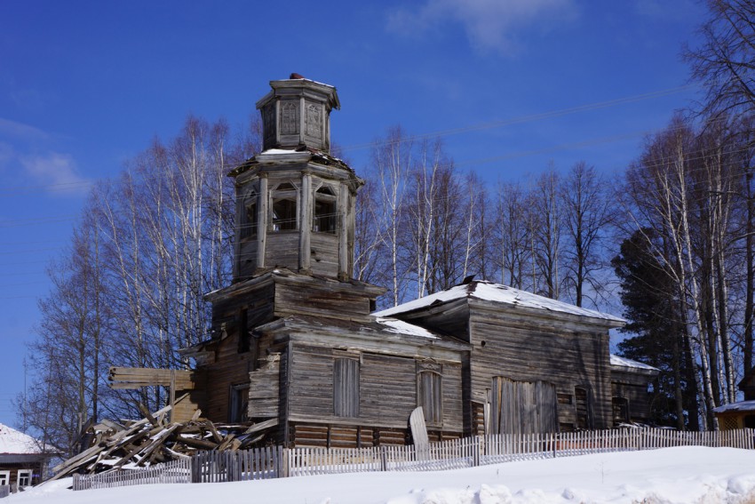 Церковь Рождества Христова, Берёзовка (Усольский район, Пермский край). фасады