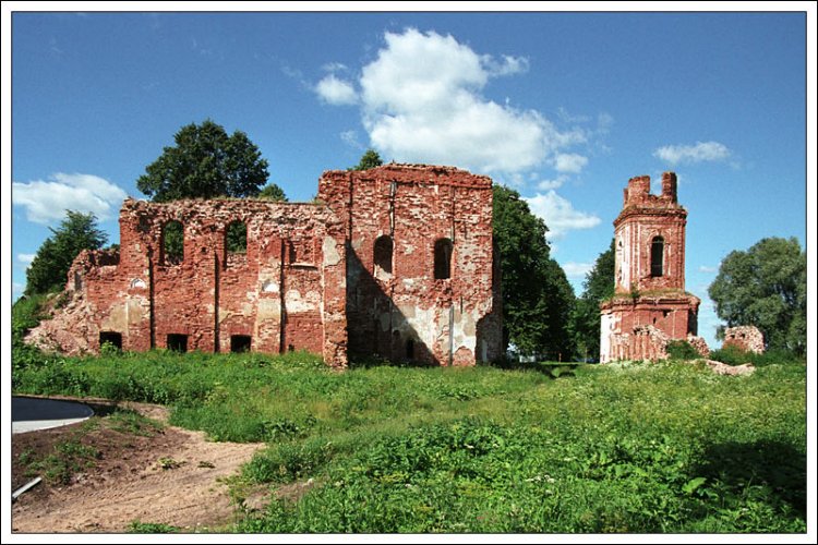 Сельцо. Троицкий Михаило-Клопский монастырь. Церковь Николая Чудотворца. фасады