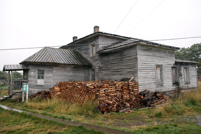 Церковь Николая Чудотворца, Варзуга (Терский район, Мурманская область). фасады