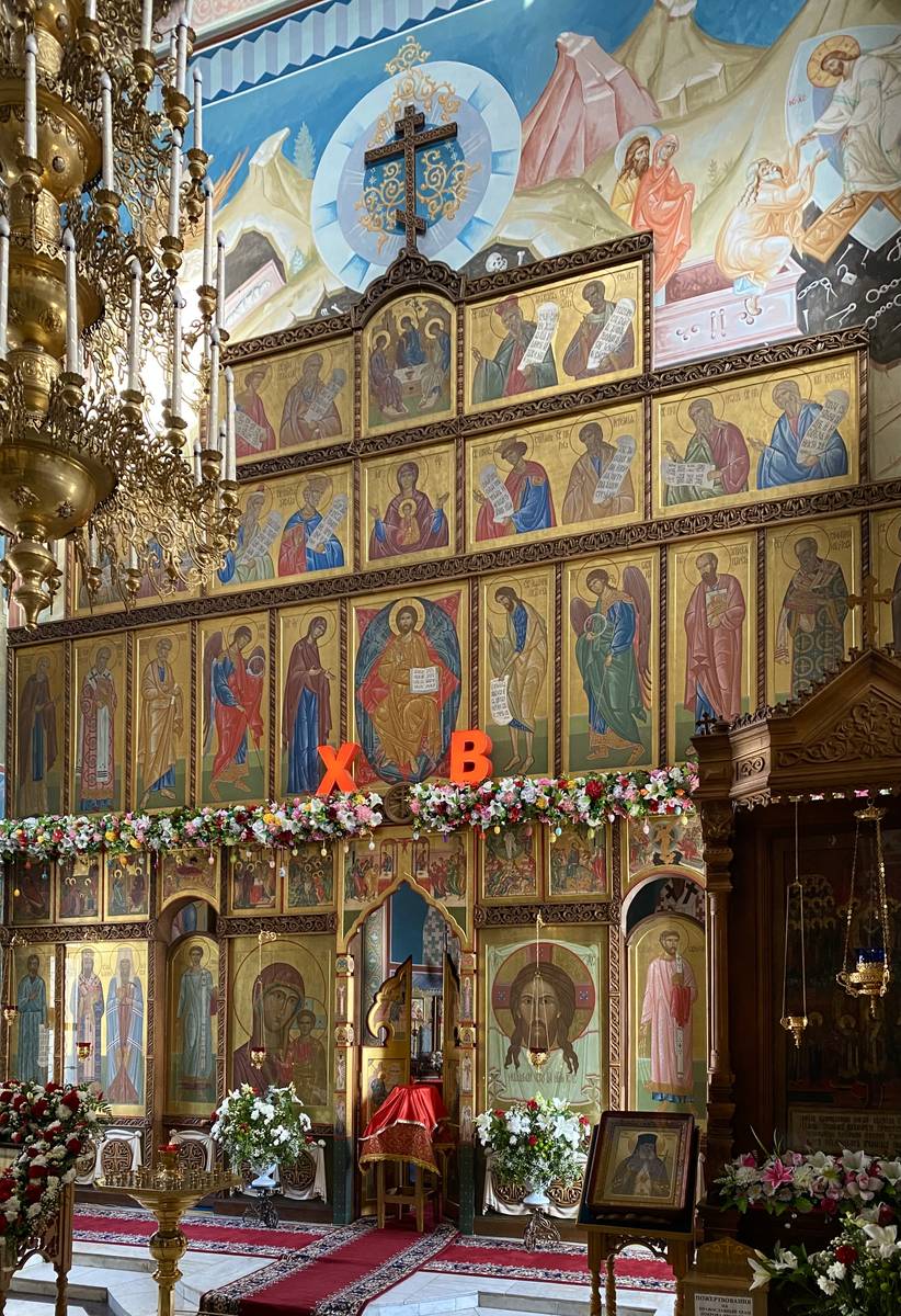 Церковь Покрова Пресвятой Богородицы в Самарове (новая), Ханты-Мансийск (Ханты-Мансийский район и г. Ханты-Мансийск, Ханты-Мансийский автономный округ). интерьер и убранство, Главный иконостас