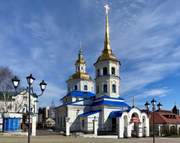 Ханты-Мансийск. Покрова Пресвятой Богородицы в Самарове (новая), церковь