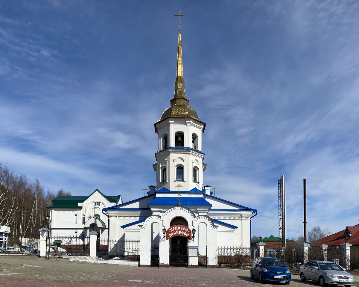 Церковь Покрова Пресвятой Богородицы в Самарове (новая), Ханты-Мансийск (Ханты-Мансийский район и г. Ханты-Мансийск, Ханты-Мансийский автономный округ). фасады, Вид с запада