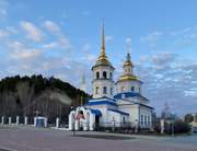 Ханты-Мансийск. Покрова Пресвятой Богородицы в Самарове (новая), церковь