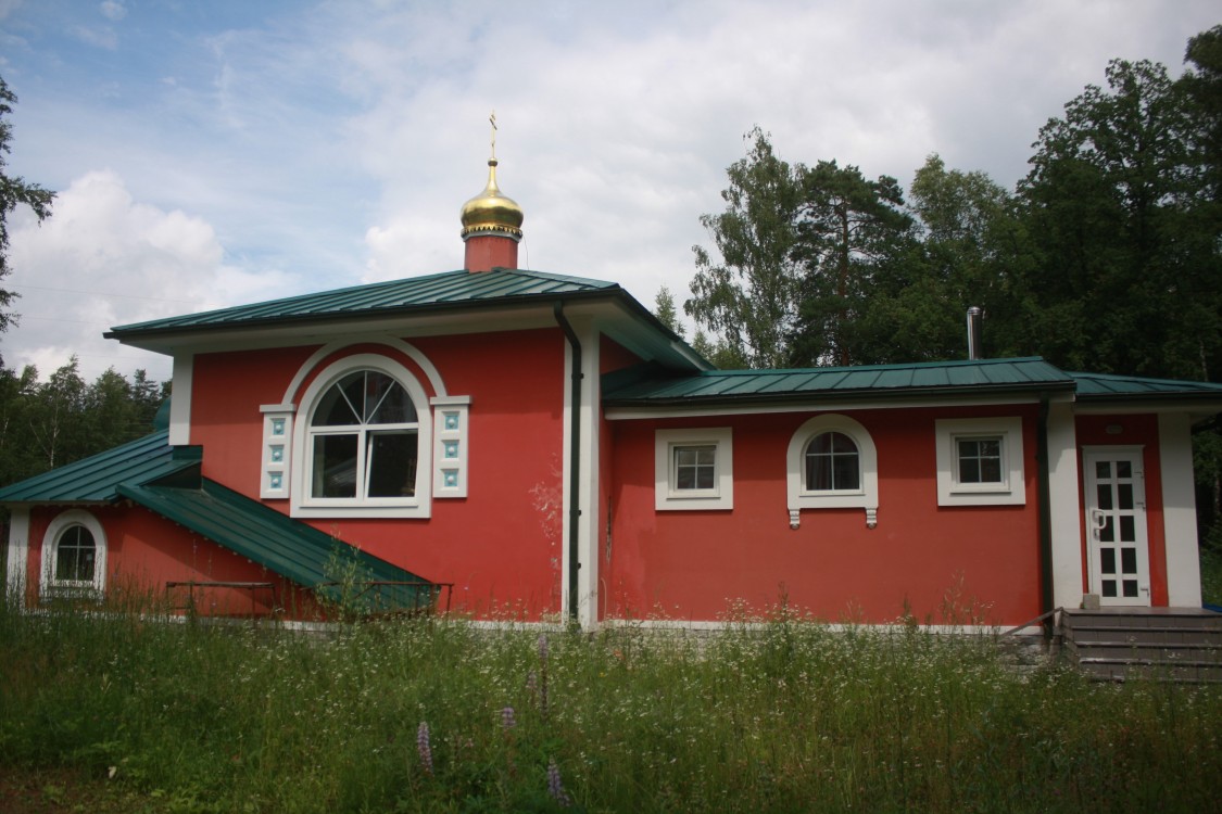 Протвино. Церковь Покрова Пресвятой Богородицы. фасады