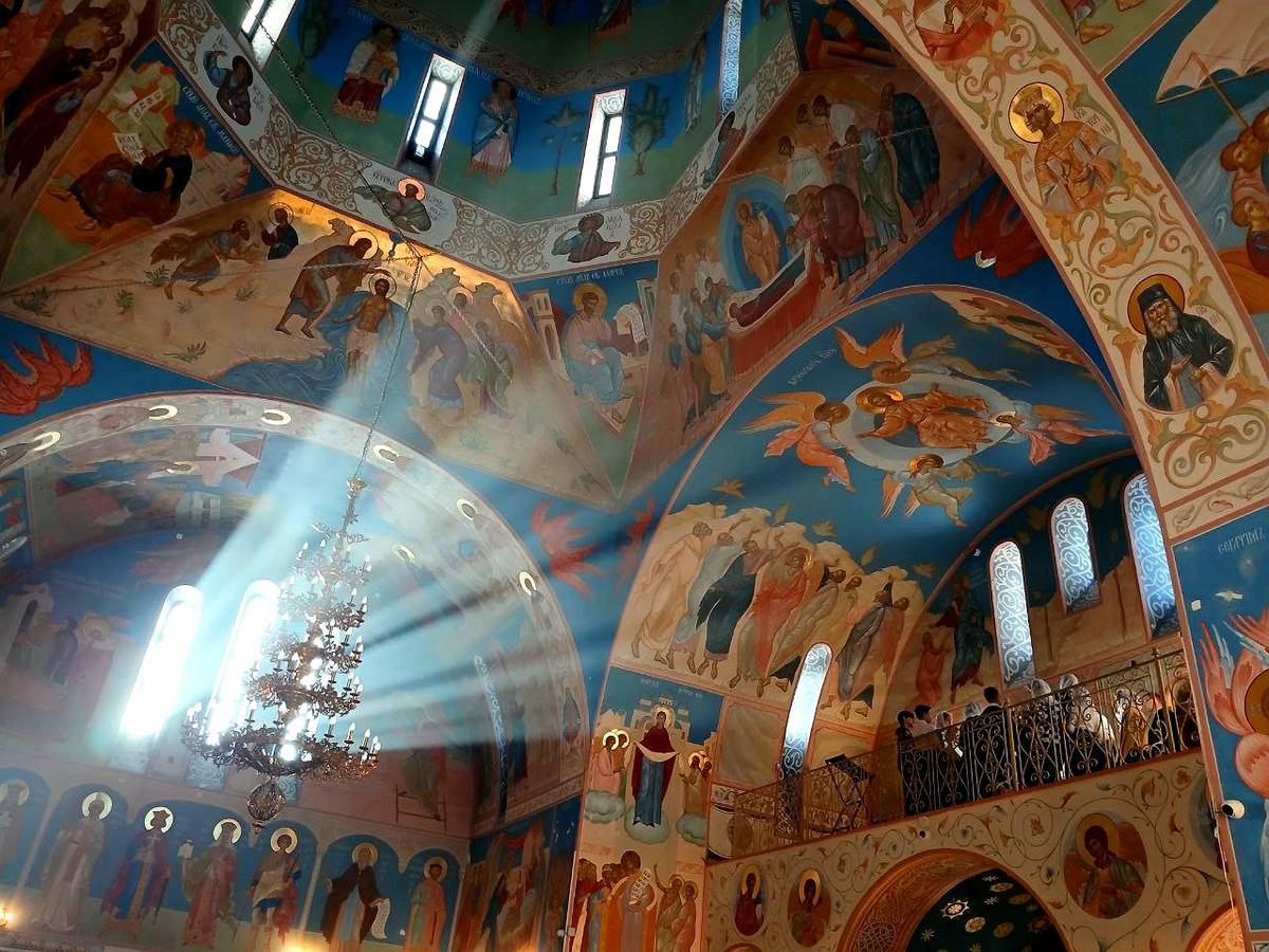 Церковь Ксении Петербургской, Медвежьи Озёра (Щёлковский городской округ и г. Фрязино, Московская область). интерьер и убранство