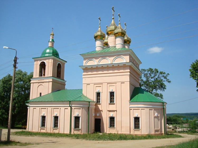 Малоярославец. Церковь Рождества Иоанна Предтечи. фасады