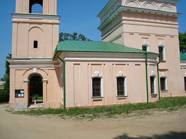 Церковь Рождества Иоанна Предтечи, Малоярославец (Малоярославецкий район, Калужская область). архитектурные детали