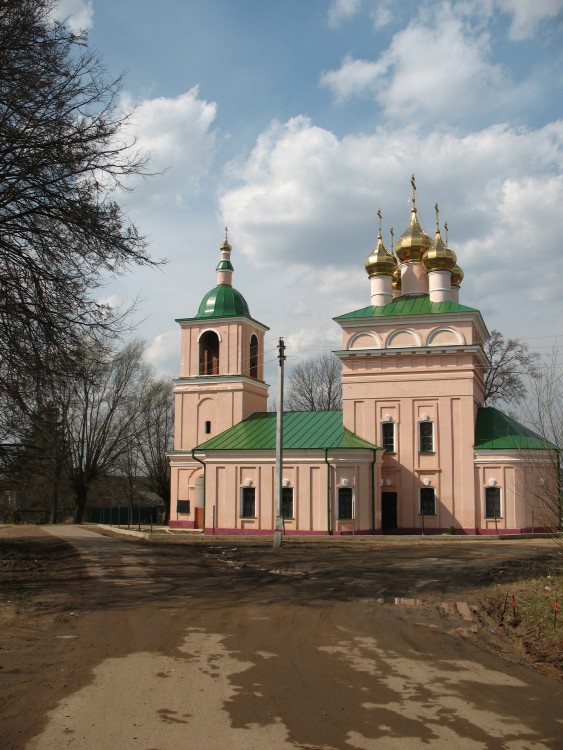 Церковь Рождества Иоанна Предтечи, Малоярославец (Малоярославецкий район, Калужская область). фасады