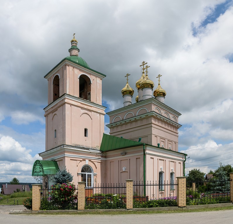 Малоярославец. Церковь Рождества Иоанна Предтечи. фасады