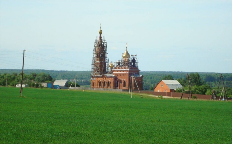 Красное. Церковь Михаила Архангела. документальные фотографии