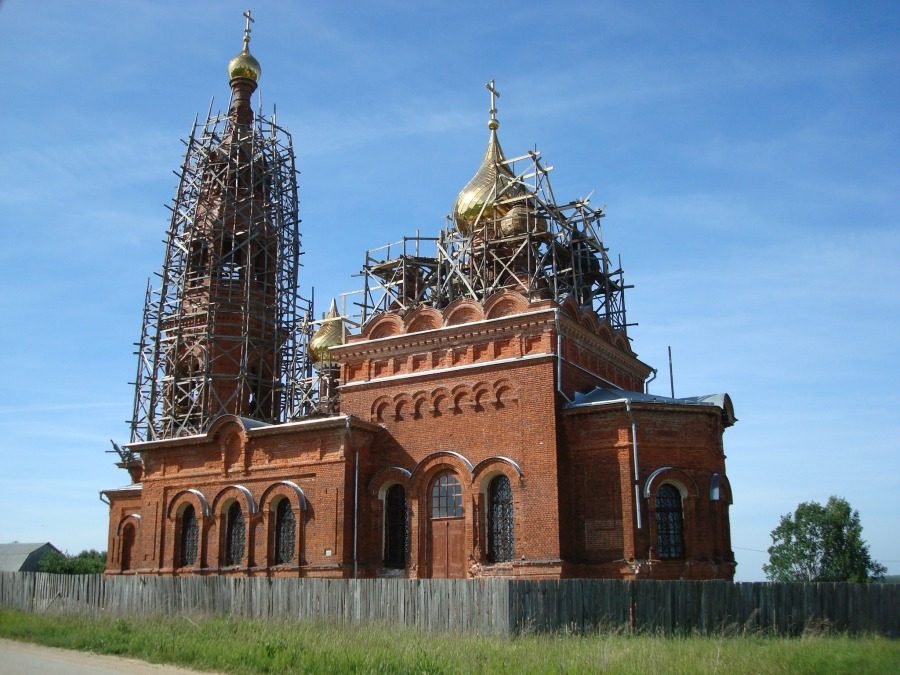 Церковь Михаила Архангела, Красное (Боровский район, Калужская область). документальные фотографии