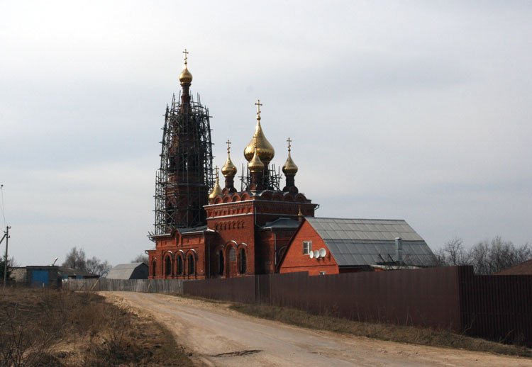 Церковь Михаила Архангела, Красное (Боровский район, Калужская область). документальные фотографии
