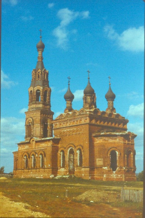 Красное. Церковь Михаила Архангела. дополнительная информация