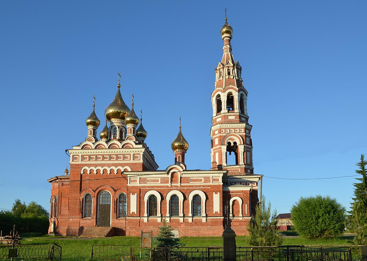 Северный фасад, фасады. Церковь Михаила Архангела, Красное (Боровский район, Калужская область)