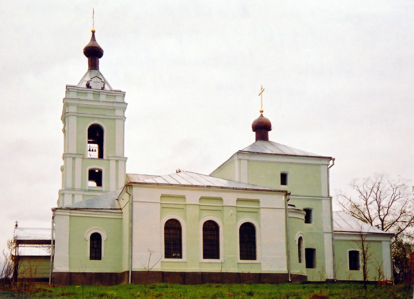 Церковь Троицы Живоначальной, Троицкое (Одинцовский городской округ и ЗАТО Власиха, Краснознаменск, Московская область). фасады