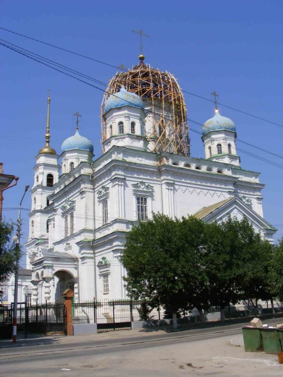 Саратов. Церковь Покрова Пресвятой Богородицы, что на Горах. документальные фотографии