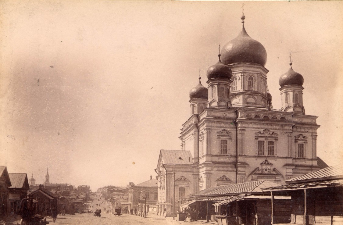 Церковь Покрова Пресвятой Богородицы, что на Горах, Саратов (Саратов, город, Саратовская область). архивная фотография, 1886-1914 год год с сайта http://oldsaratov.ru/photo/418?qt-comments=1