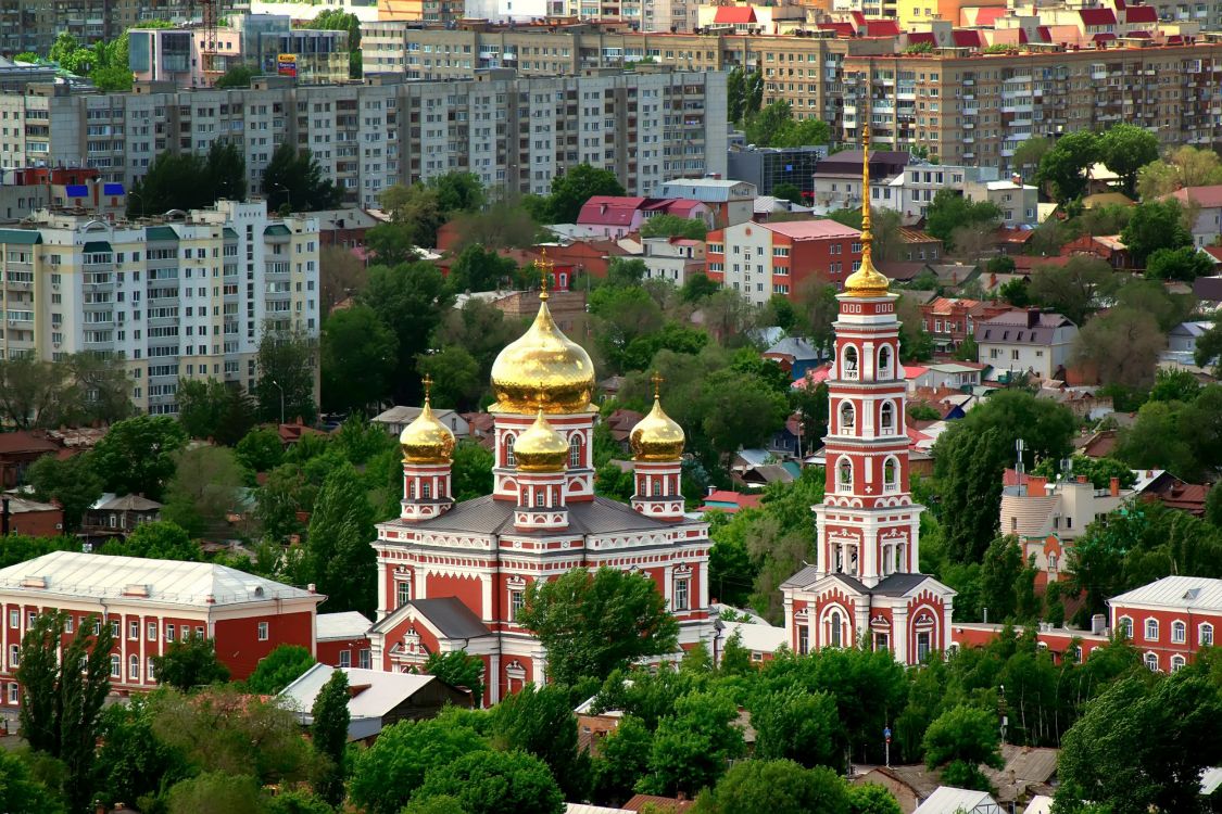 Церковь Покрова Пресвятой Богородицы, что на Горах, Саратов (Саратов, город, Саратовская область). общий вид в ландшафте