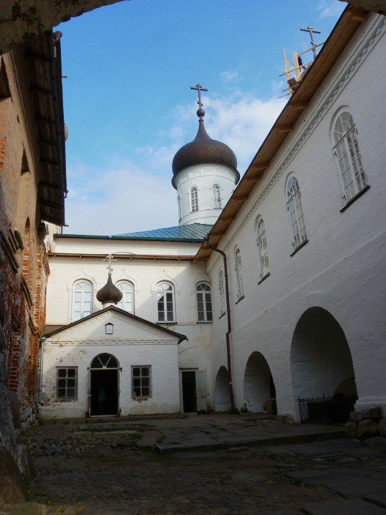 Спасо-Преображенский Соловецкий монастырь. Собор Троицы Живоначальной, Соловецкий (Соловецкий район, Архангельская область). фасады