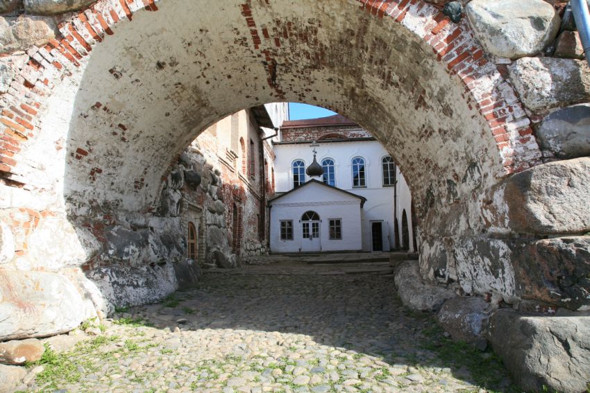 Соловецкий. Спасо-Преображенский Соловецкий монастырь. Церковь Германа Соловецкого. дополнительная информация