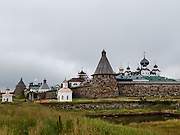 Соловецкий. Спасо-Преображенский Соловецкий монастырь. Часовня Петра и Павла