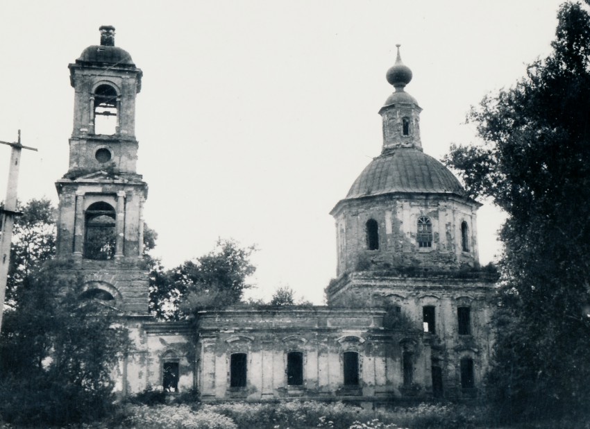 Ведерницы. Церковь Спасителя, исцелившего расслабленного. архивная фотография