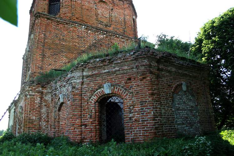 Церковь Георгия Победоносца, Мармыжи (Мещовский район, Калужская область). архитектурные детали