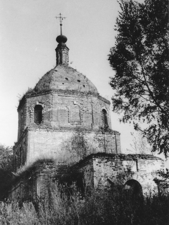 Церковь Георгия Победоносца, Мармыжи (Мещовский район, Калужская область). фасады