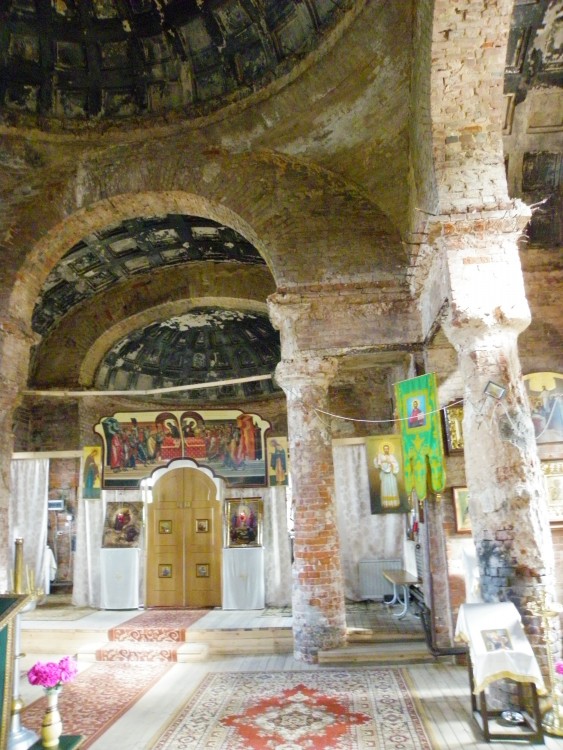 Церковь Преображения Господня, Старосиверская (Гатчинский район, Ленинградская область). интерьер и убранство