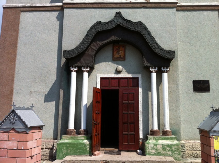 Церковь Георгия Победоносца, Кегичевка (Берестинский район, Украина, Харьковская область). фасады