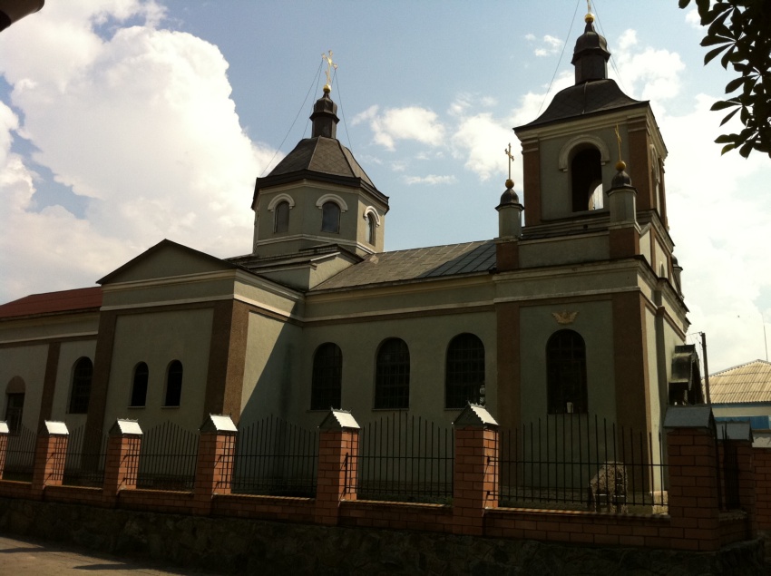 Церковь Георгия Победоносца, Кегичевка (Берестинский район, Украина, Харьковская область). фасады