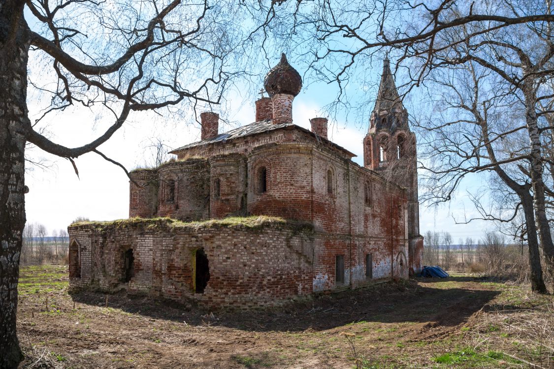 Церковь Троицы Живоначальной, Аристово (Ярославский район, Ярославская область). фасады