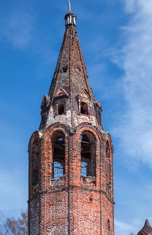 Церковь Троицы Живоначальной, Аристово (Ярославский район, Ярославская область). фасады