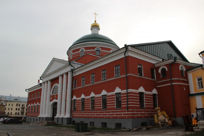 Вахитовский район. Казанско-Богородицкий монастырь. Церковь Воздвижения Креста Господня. фасады