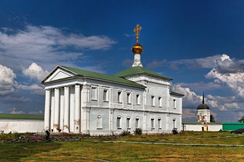 Николо-Чернеевский мужской монастырь. Церковь Казанской иконы Божией Матери, Старочернеево (Шацкий район, Рязанская область). фасады