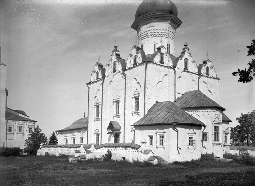 Успенско-Богородичный мужской монастырь. Собор Успения Пресвятой Богородицы, Свияжск (Зеленодольский район, Республика Татарстан). архивная фотография, Фото 1894г. Вид на Собор