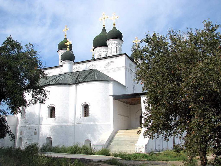 Кремль. Троицкий монастырь. Собор Троицы Живоначальной, Астрахань (Астрахань, город, Астраханская область). фасады