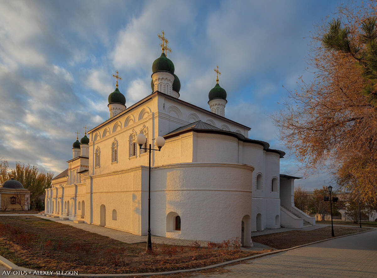Кремль. Троицкий монастырь. Собор Троицы Живоначальной, Астрахань (Астрахань, город, Астраханская область). фасады
