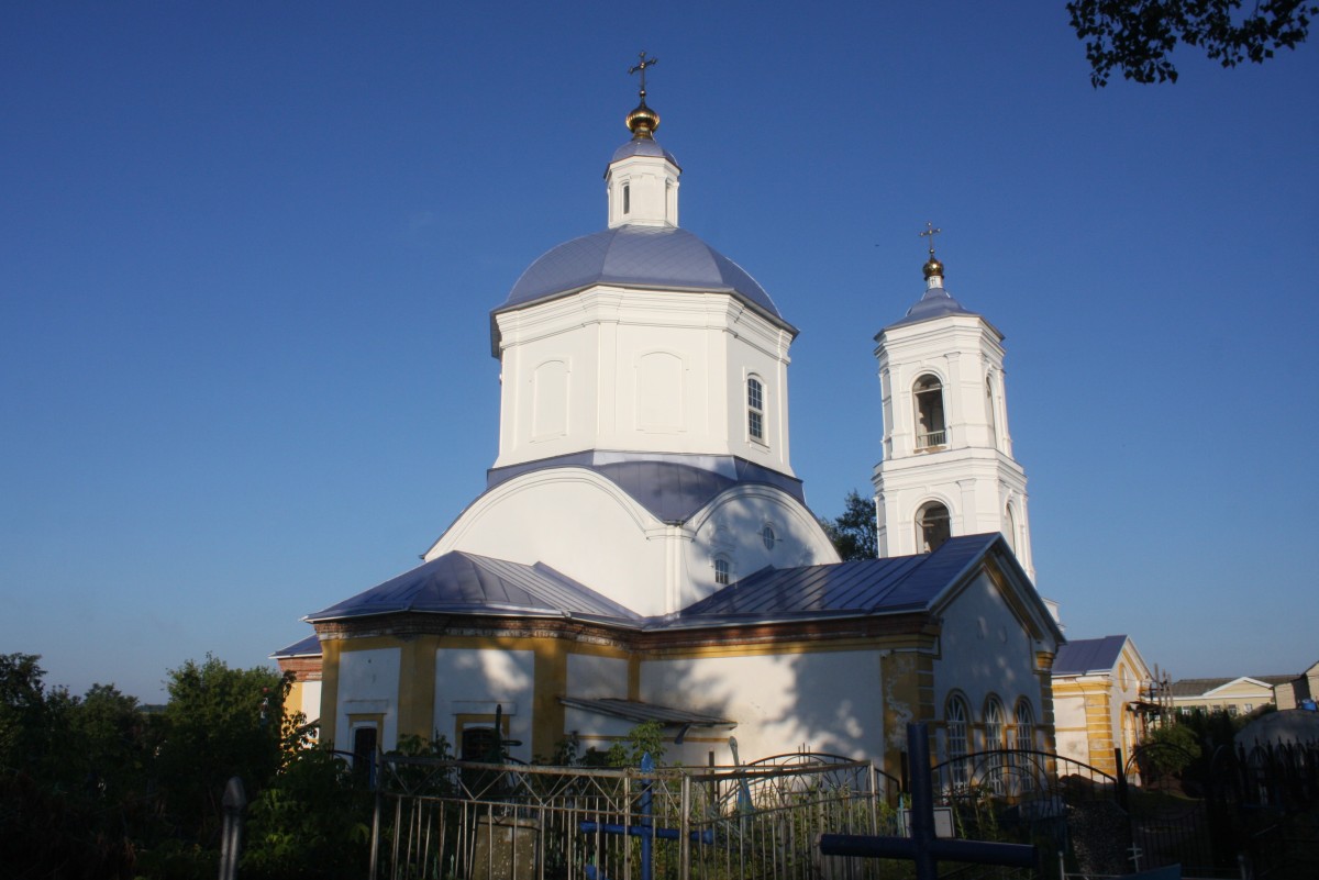 Церковь Покрова Пресвятой Богородицы в Новопокровском, Лиски (Лискинский район, Воронежская область). фасады