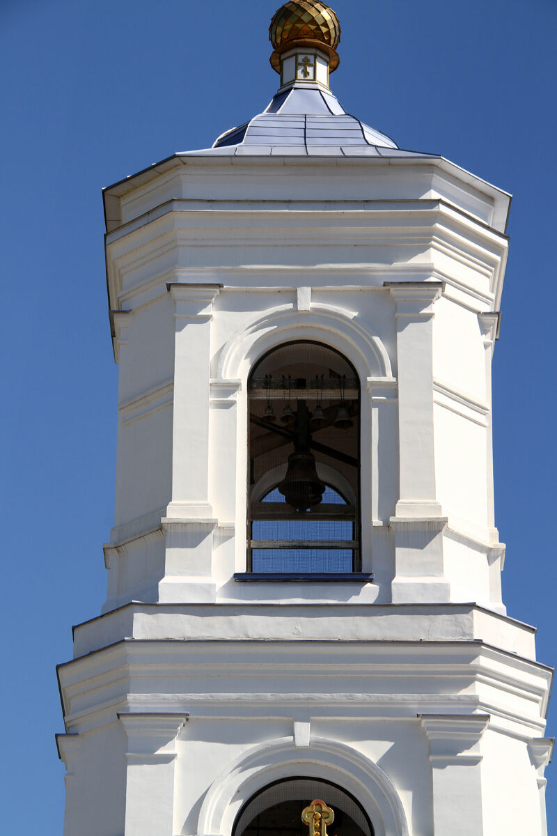 Церковь Покрова Пресвятой Богородицы в Новопокровском, Лиски (Лискинский район, Воронежская область). архитектурные детали, Ярус звона колокольни.