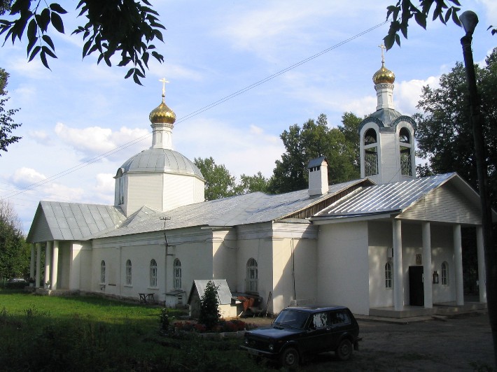 Струнино. Церковь Спаса Преображения. фасады