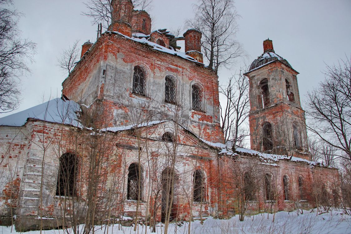 Церковь Воскресения Словущего, Рославлево (Ростовский район, Ярославская область). фасады