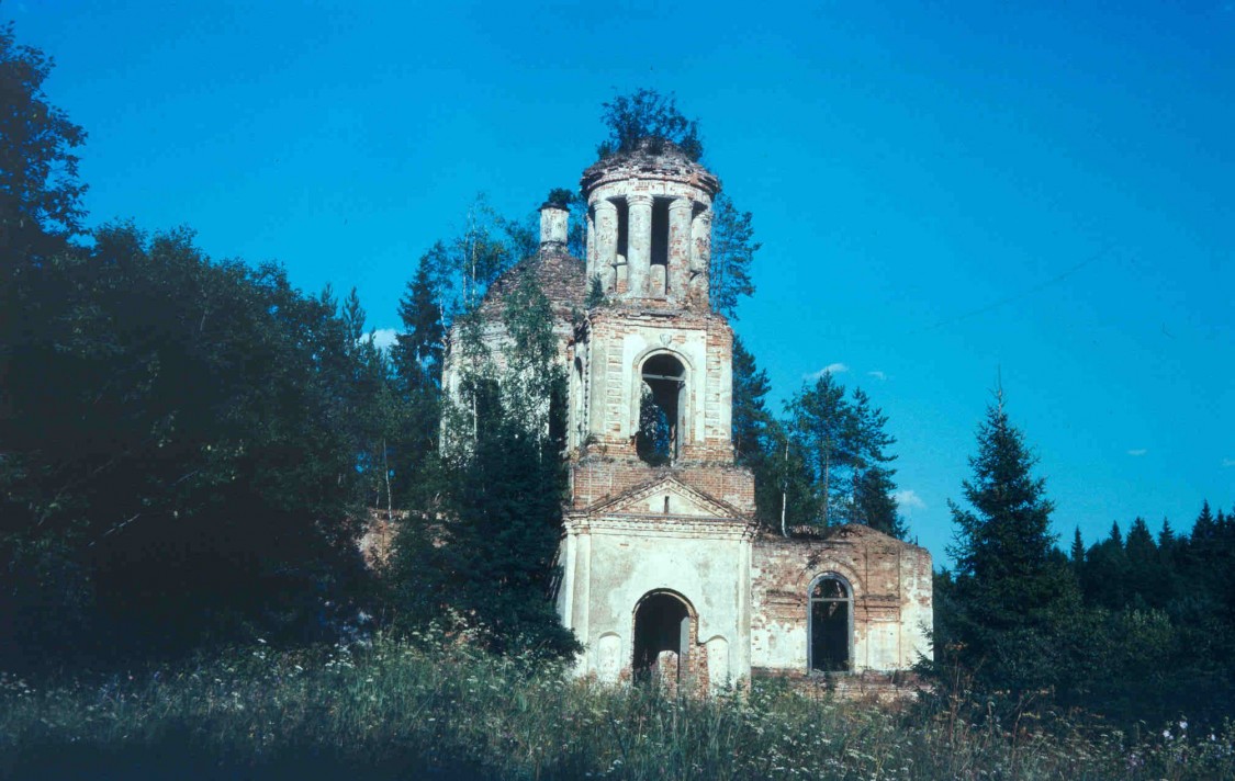 Горышино. Церковь Николая Чудотворца. фасады, 1994